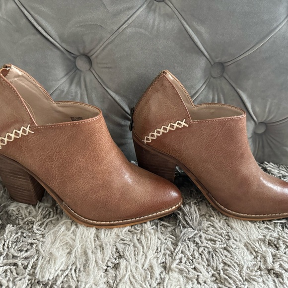 SOLD - Leather Booties - brown/cognac in color - Picture 4 of 7